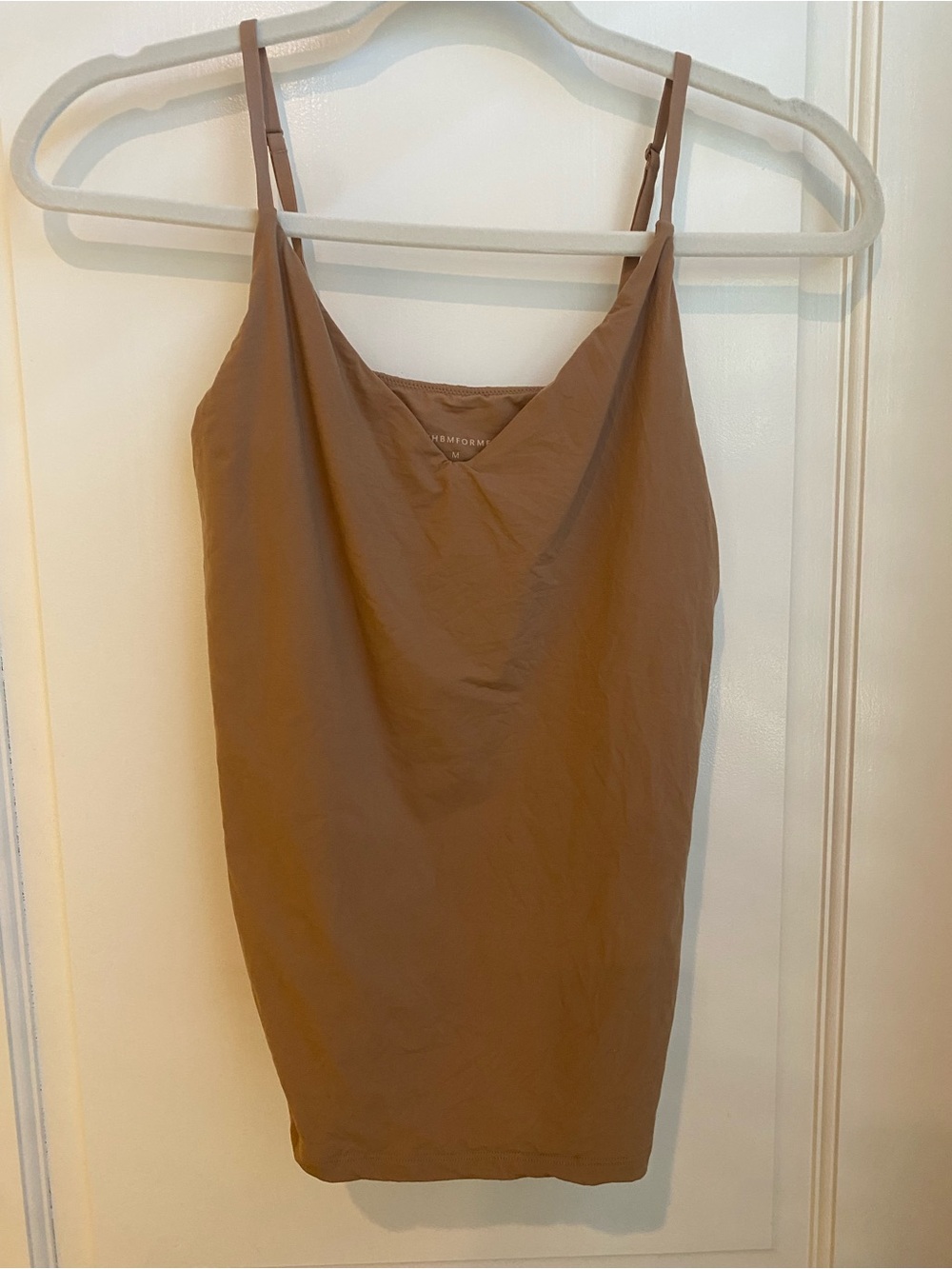 WHBM FORME All Ways Stretch V-neck Camisole Medium